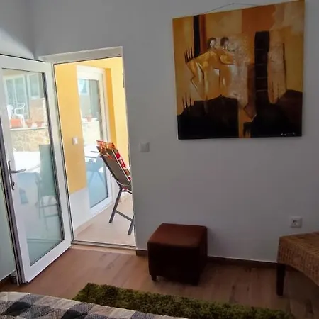 Kyrios Lounge With Use Of Private Pool Panzió 3*