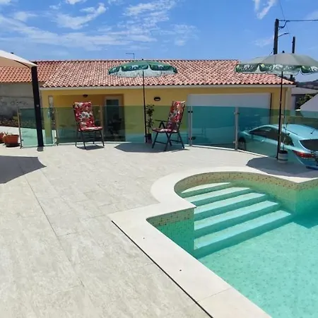 Frühstückspension Kyrios Lounge With Use Of Private Pool Carrascal (Leiria)