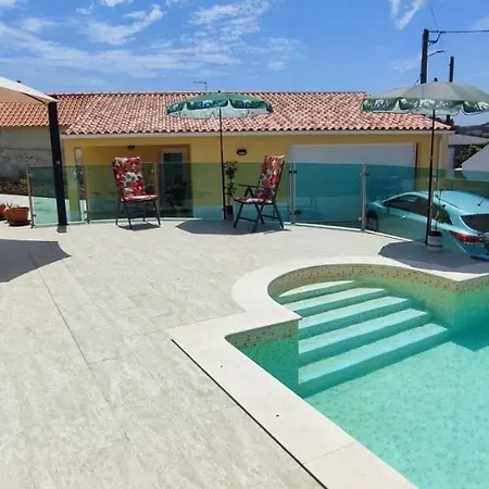 Bed and breakfast Kyrios Lounge With Use Of Private Pool Carrascal (Leiria)